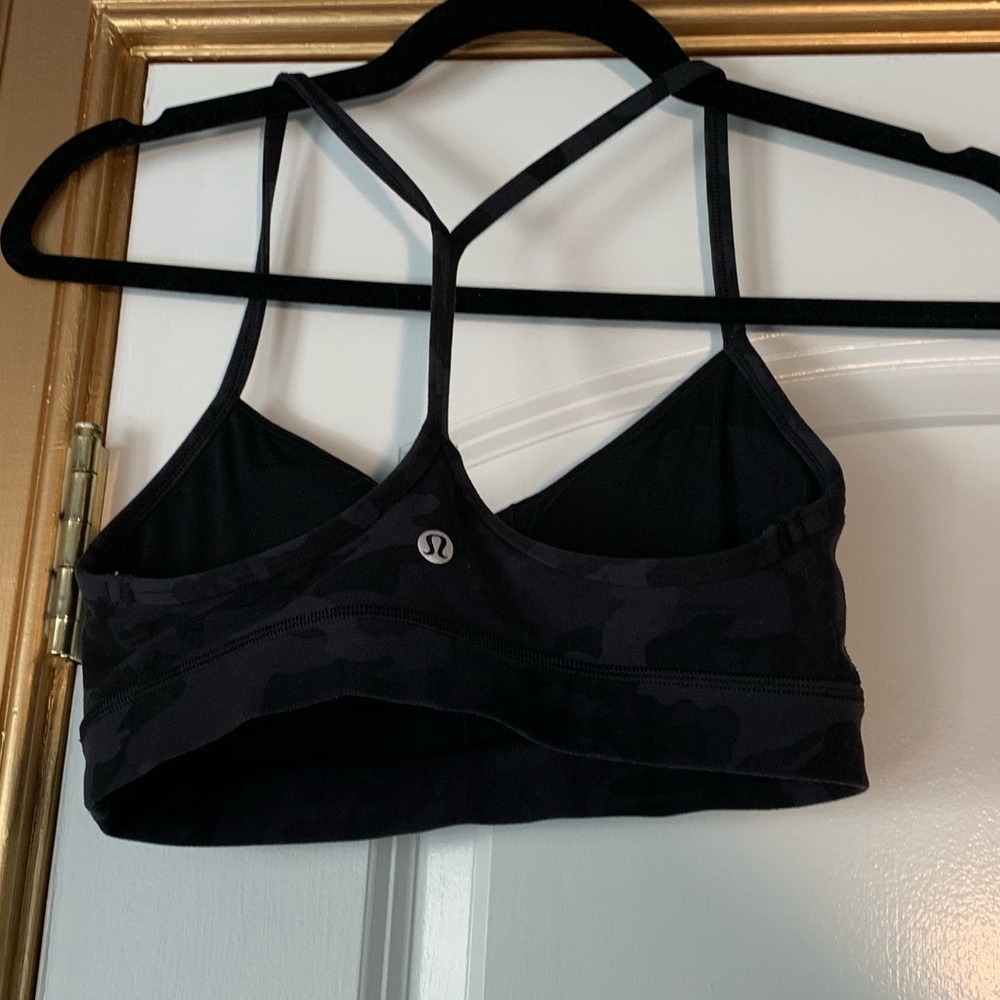 Size 6 lululemon black camo sports bra